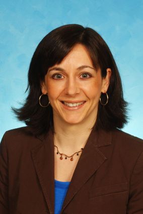 Dr. Laura Davisson